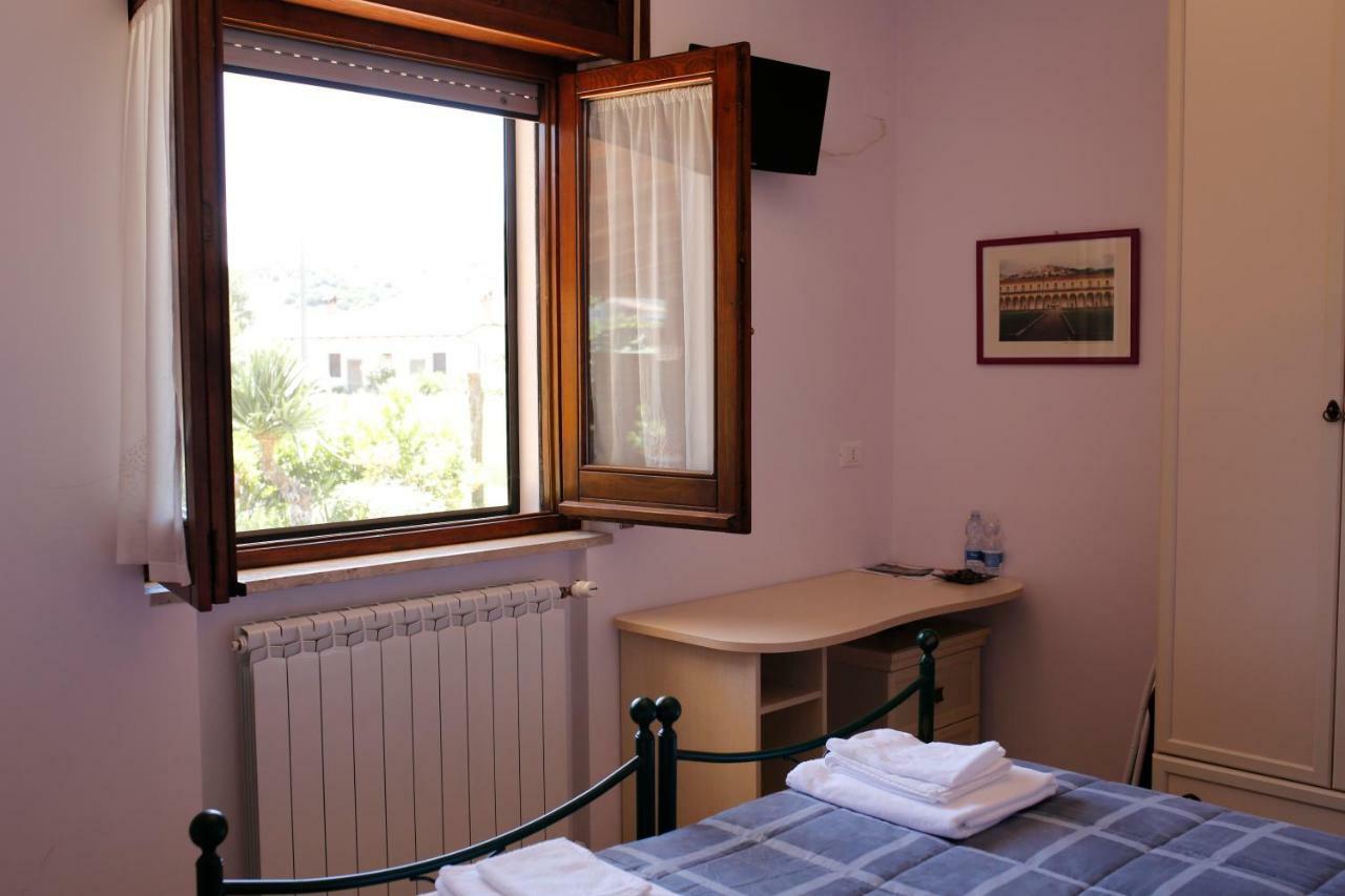 B&B Il Tiglio Padula Exterior foto